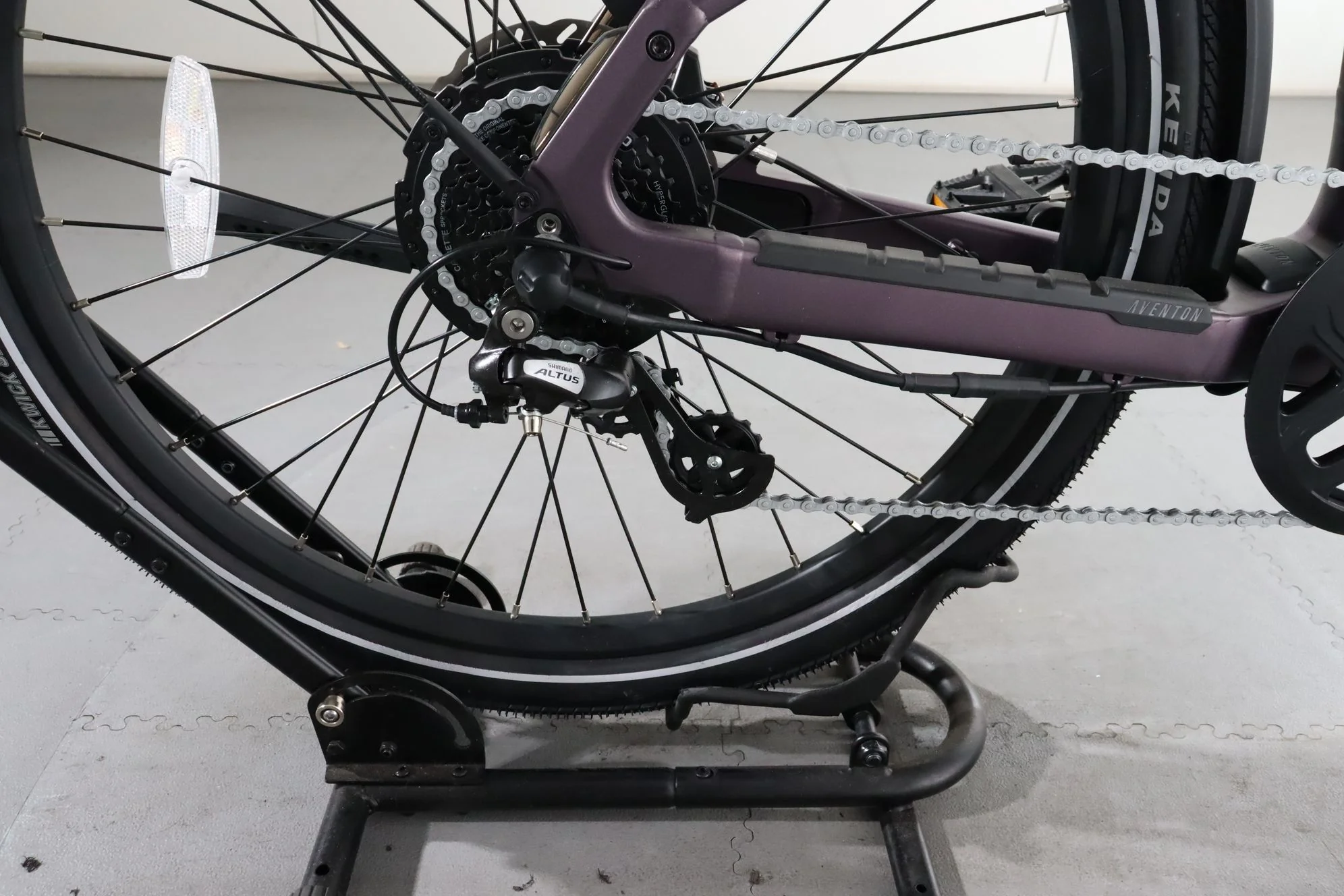 Aventon Level 3 - Image 9