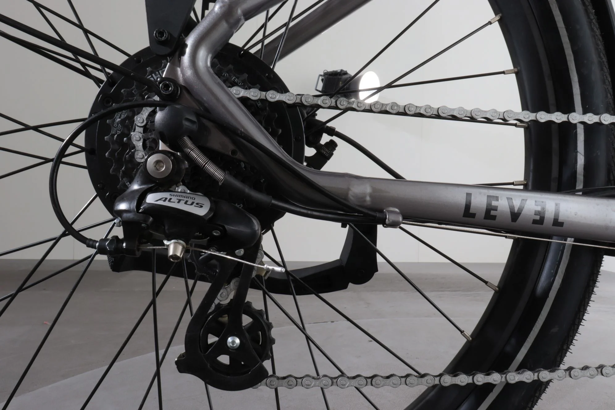 Aventon Level.2 - Image 9