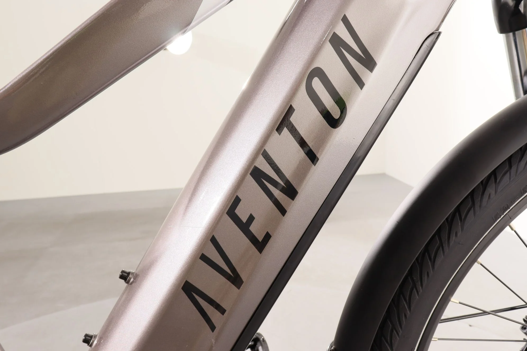 Aventon Level.2 - Image 10