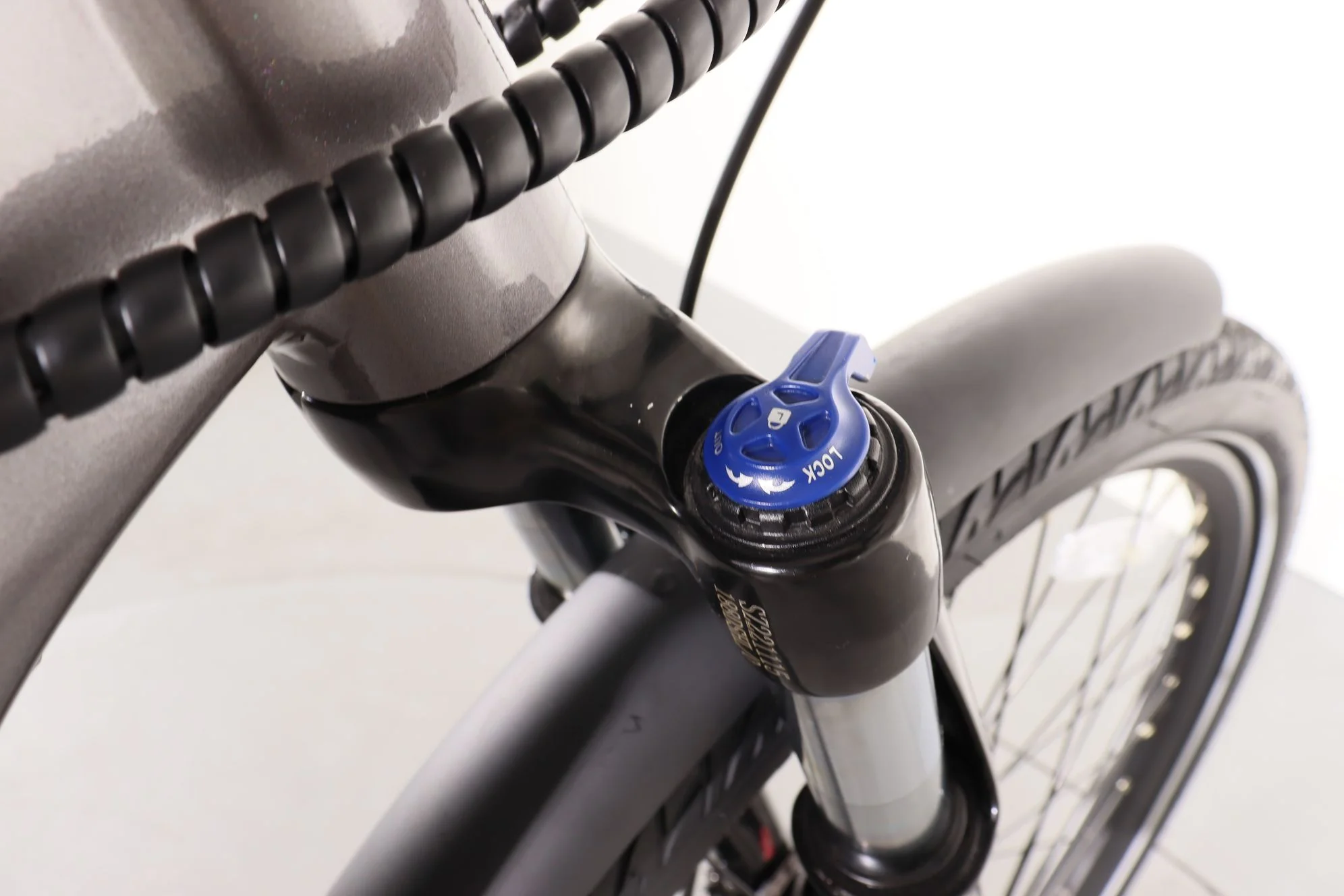 Aventon Level.2 - Image 11