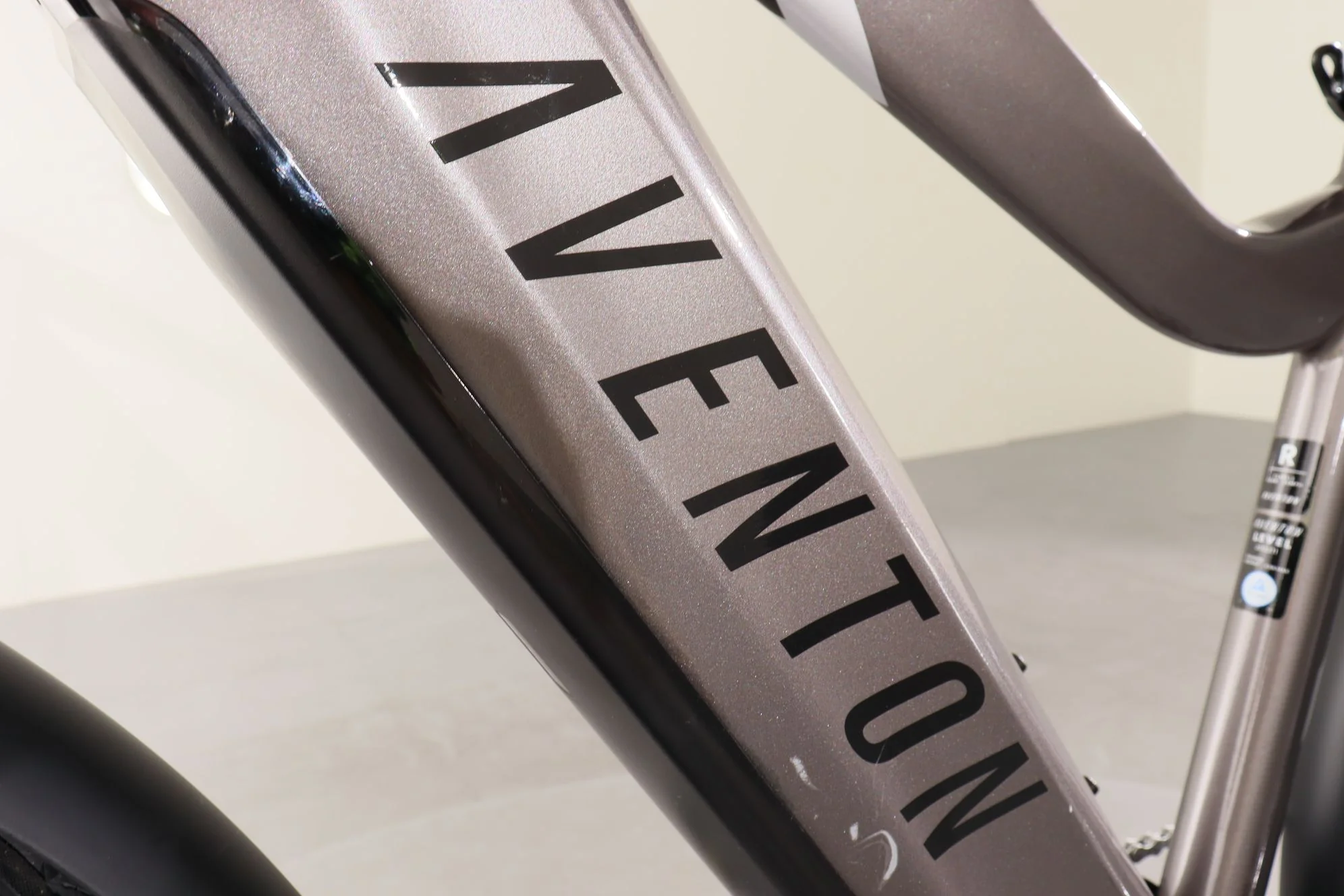 Aventon Level.2 - Image 9