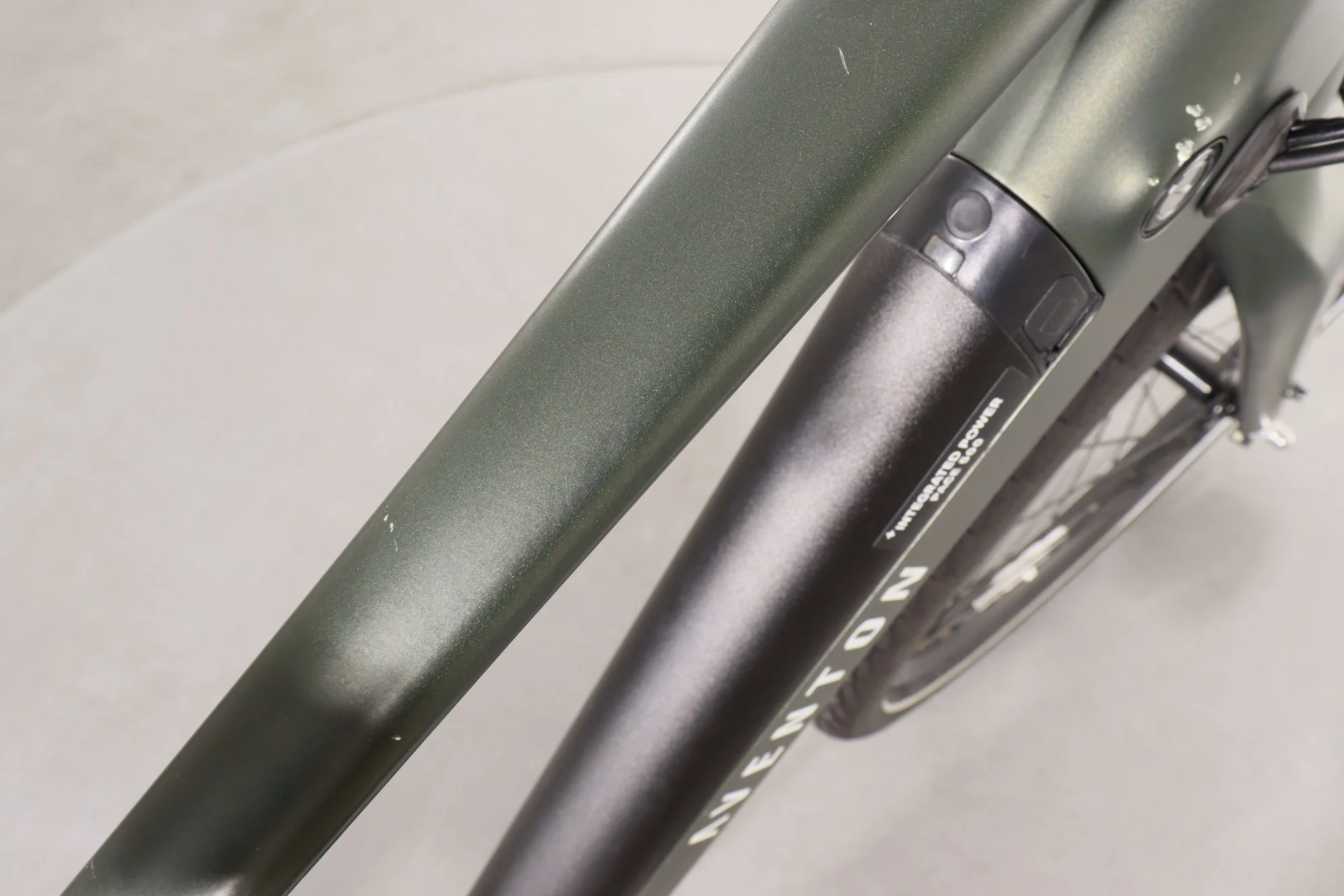 Aventon Pace 500.3 - Image 10