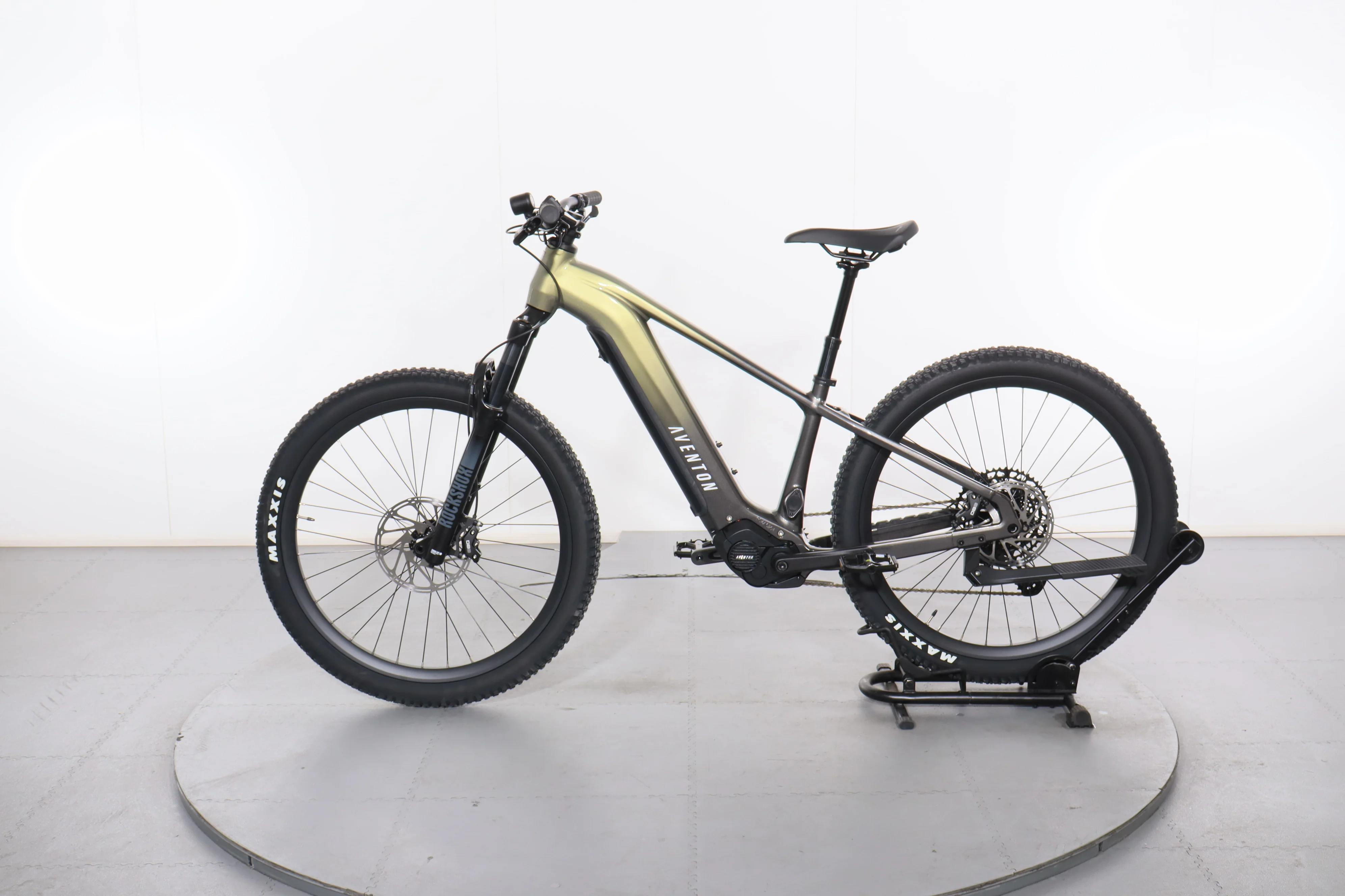 Aventon Ramblas - Image 4