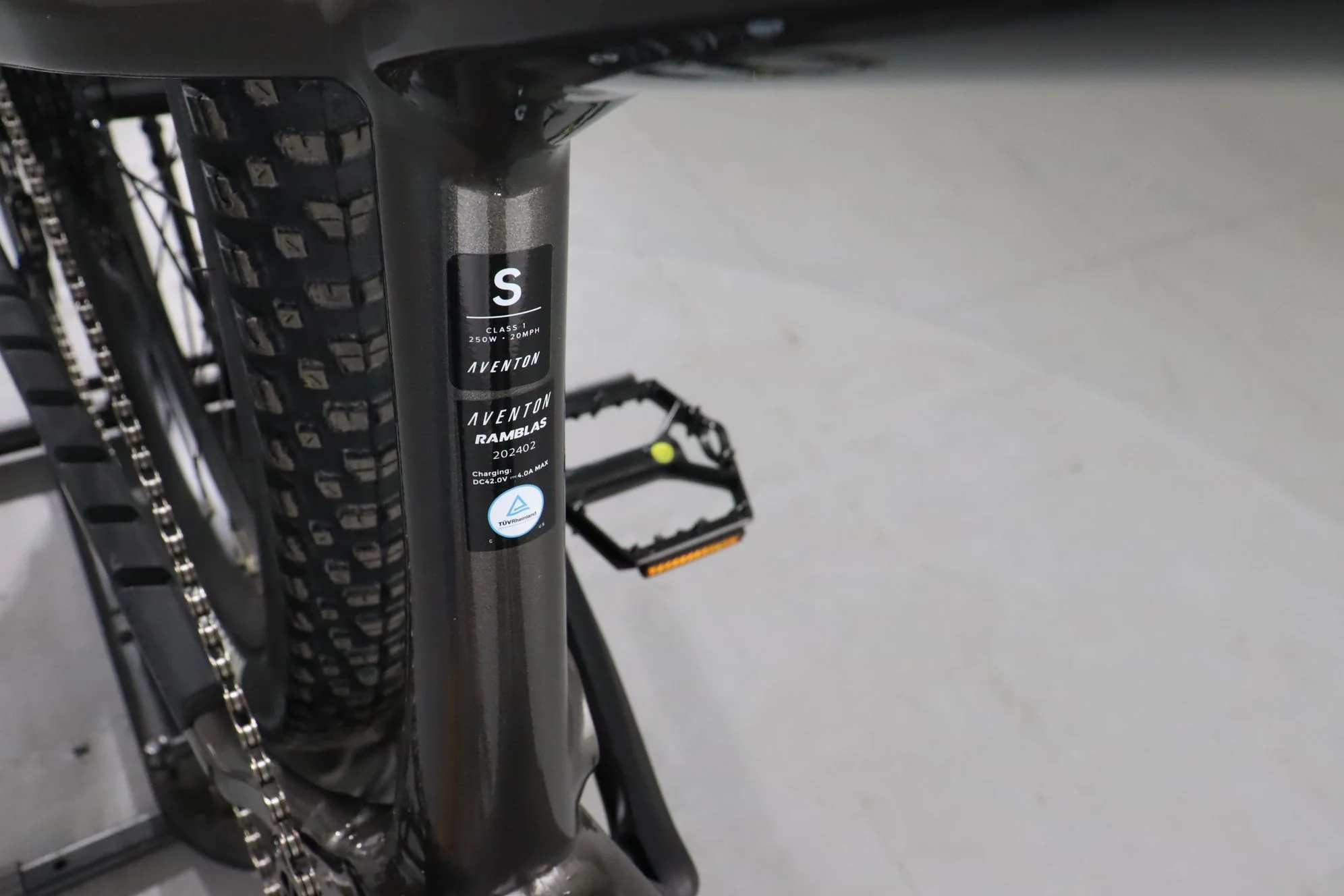 Aventon Ramblas - Image 9