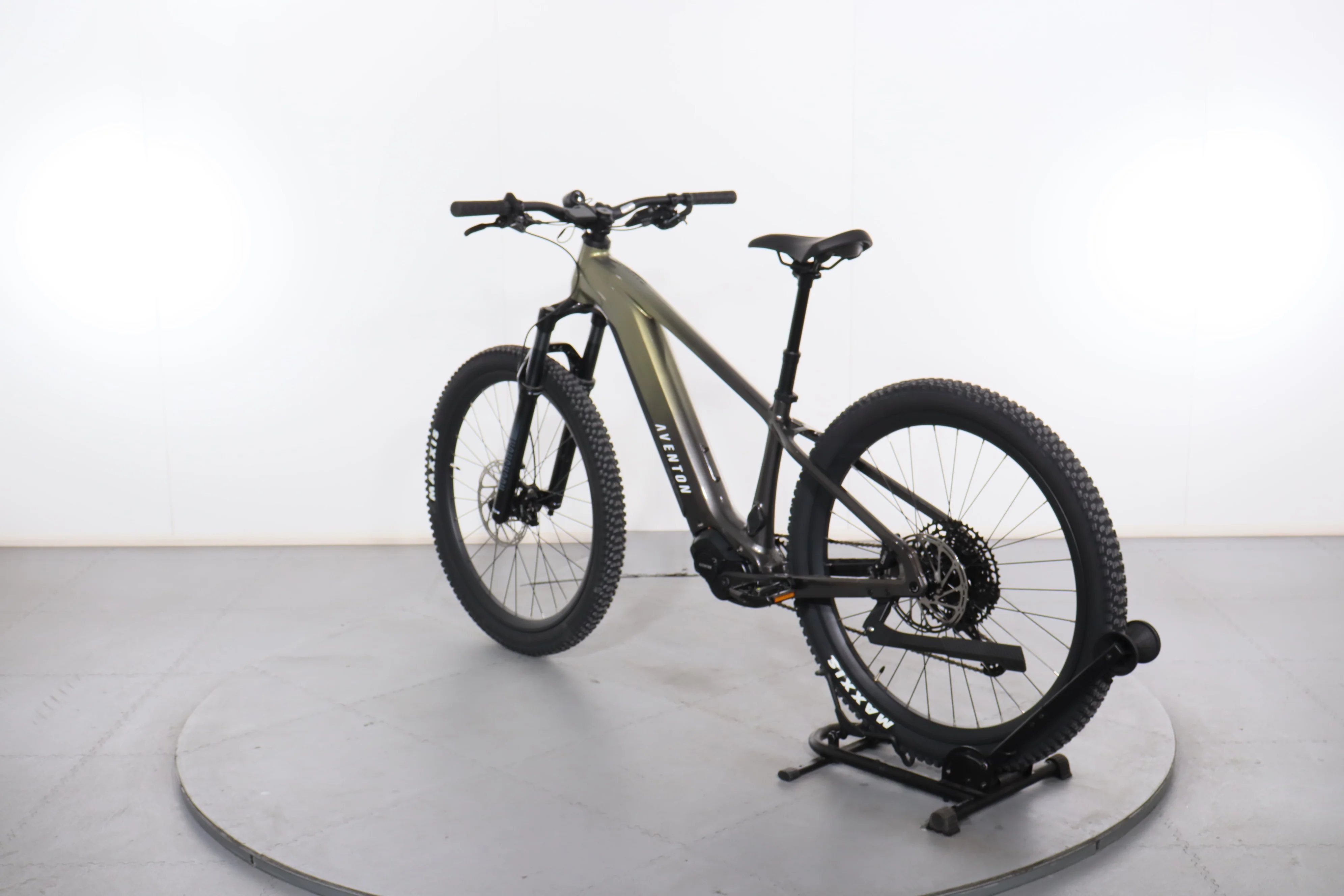 Aventon Ramblas - Image 5