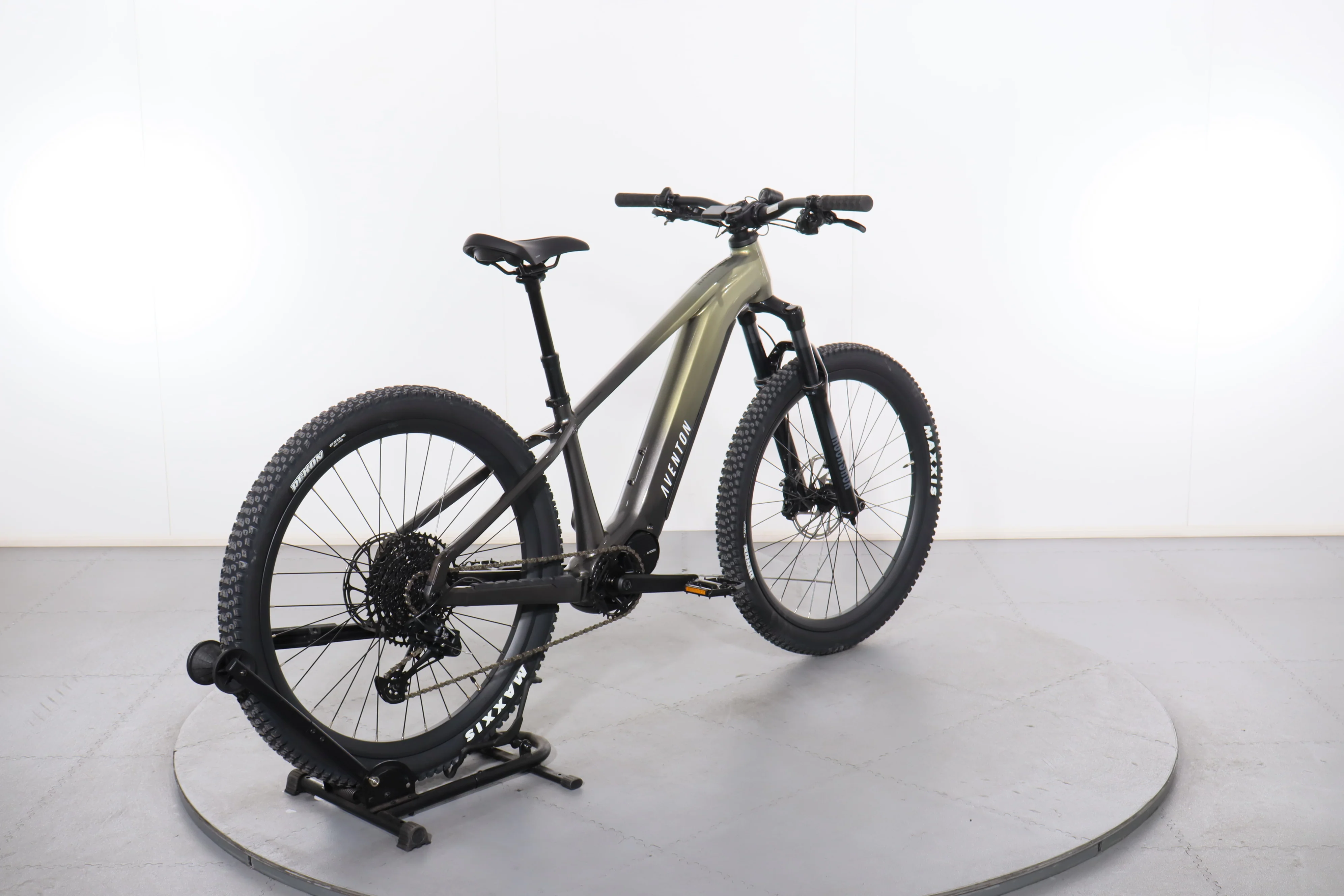 Aventon Ramblas - Image 6