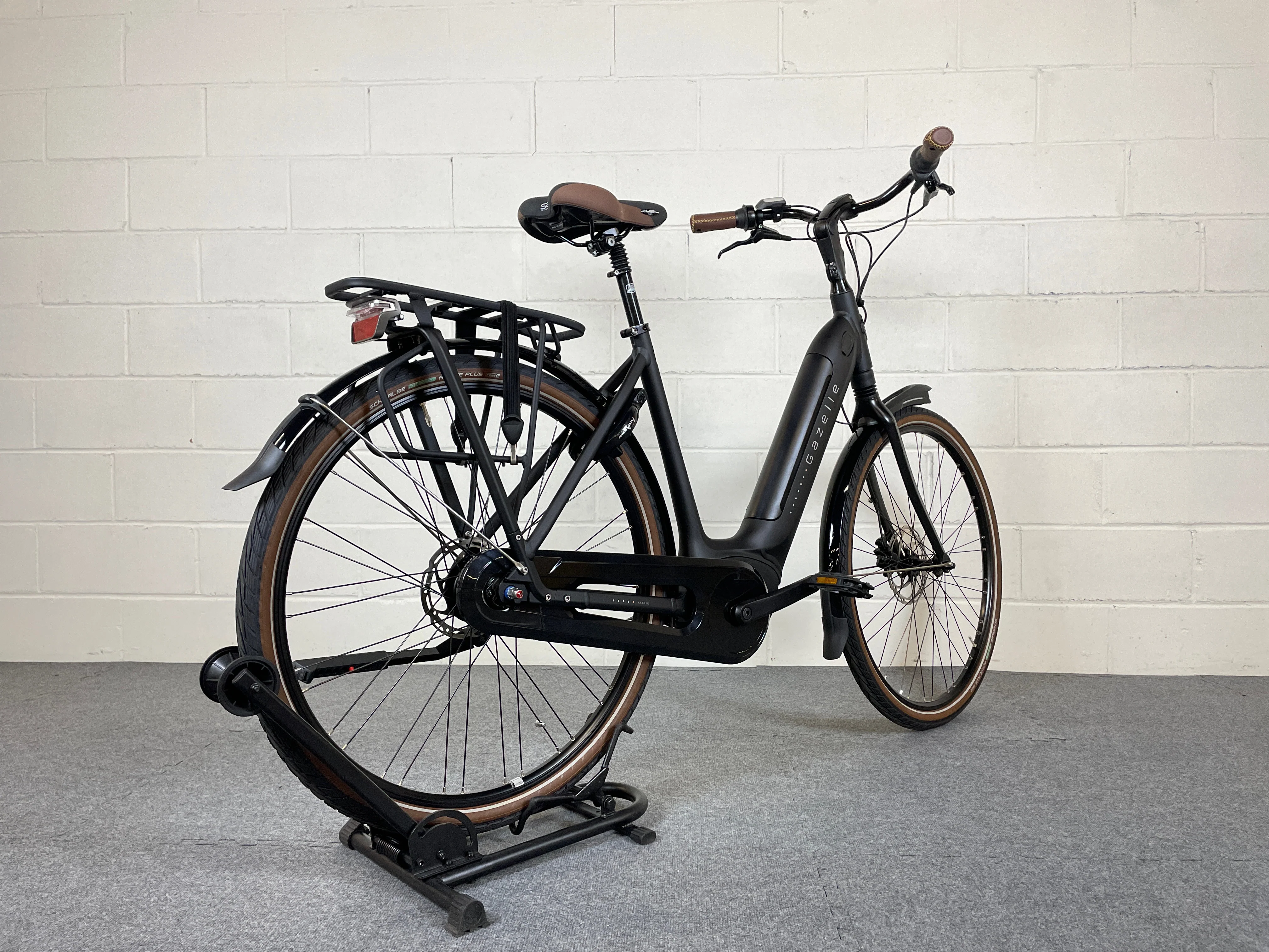 Gazelle Arroyo Elite C8 HMB - Image 6