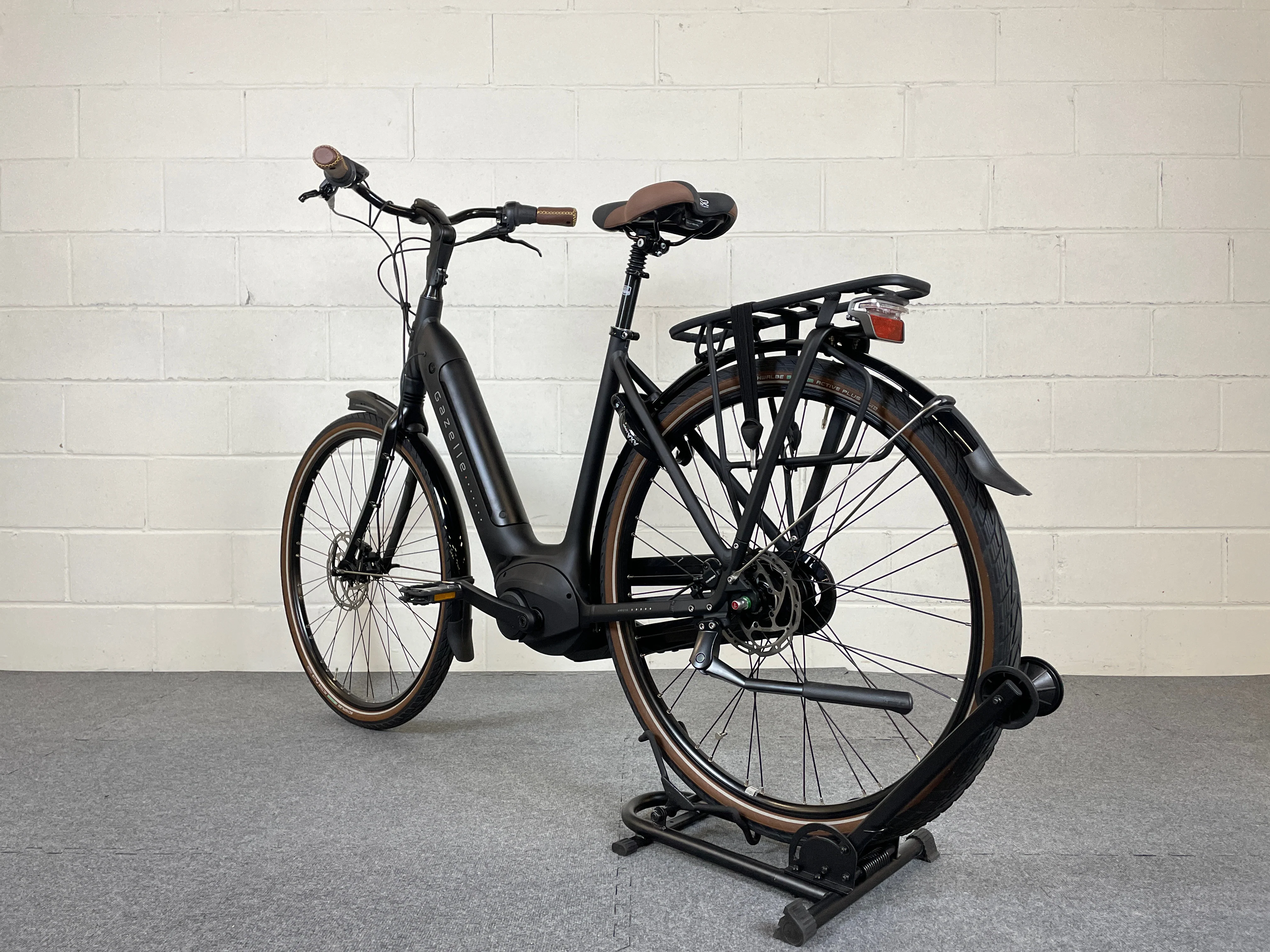 Gazelle Arroyo Elite C8 HMB - Image 5