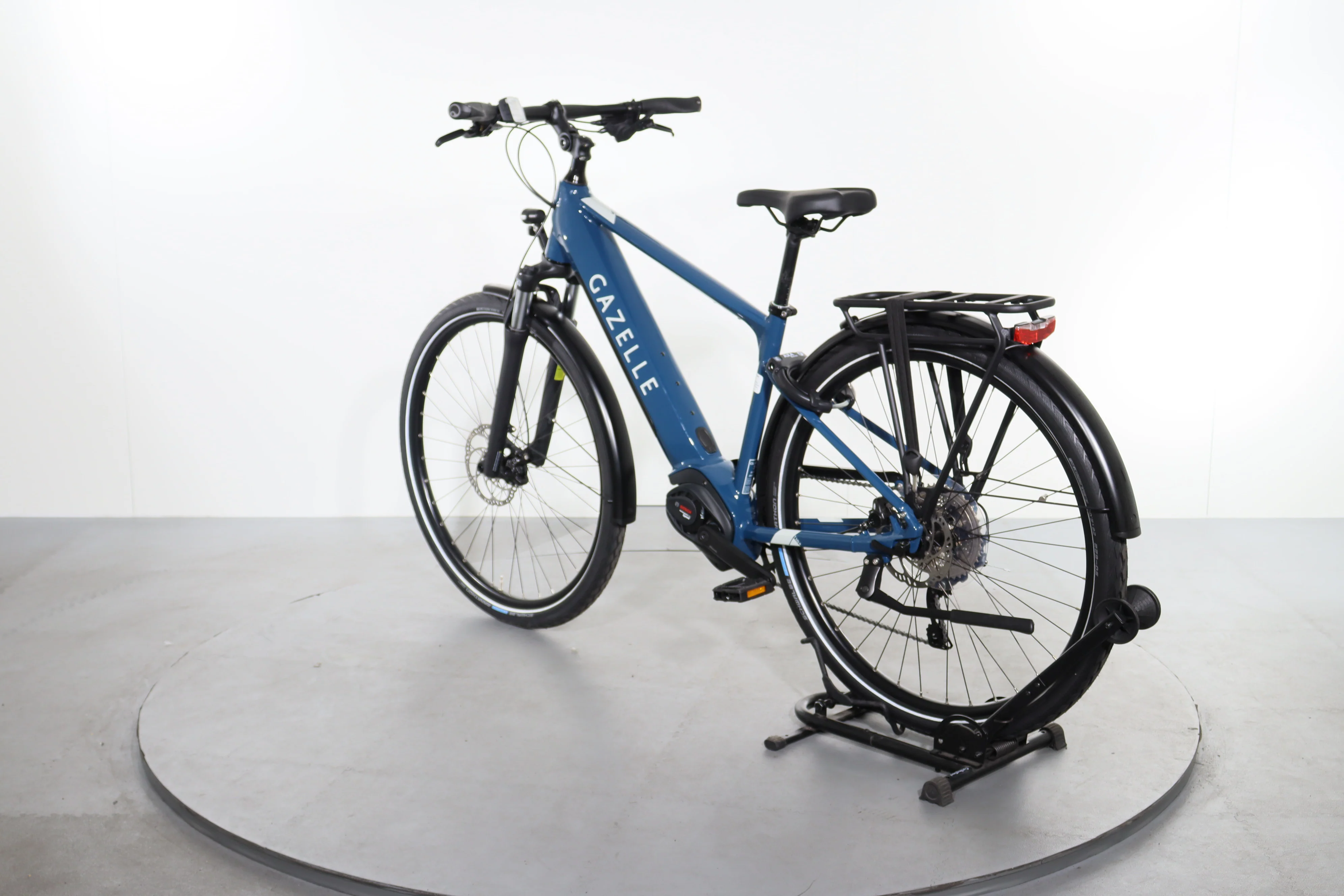 Gazelle Medeo T10+ High Step - Image 5