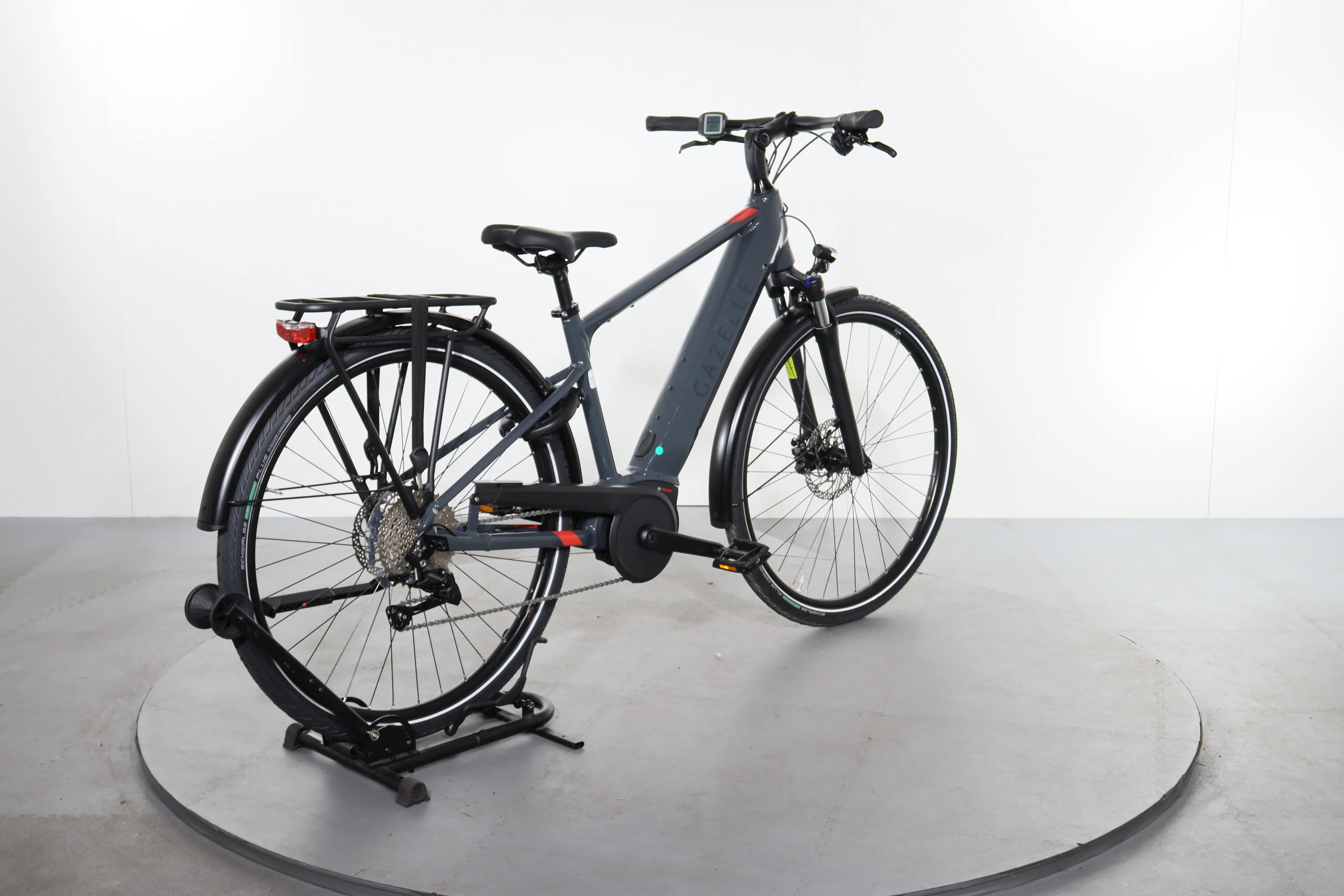 Gazelle Medeo T10 High Step - Image 6