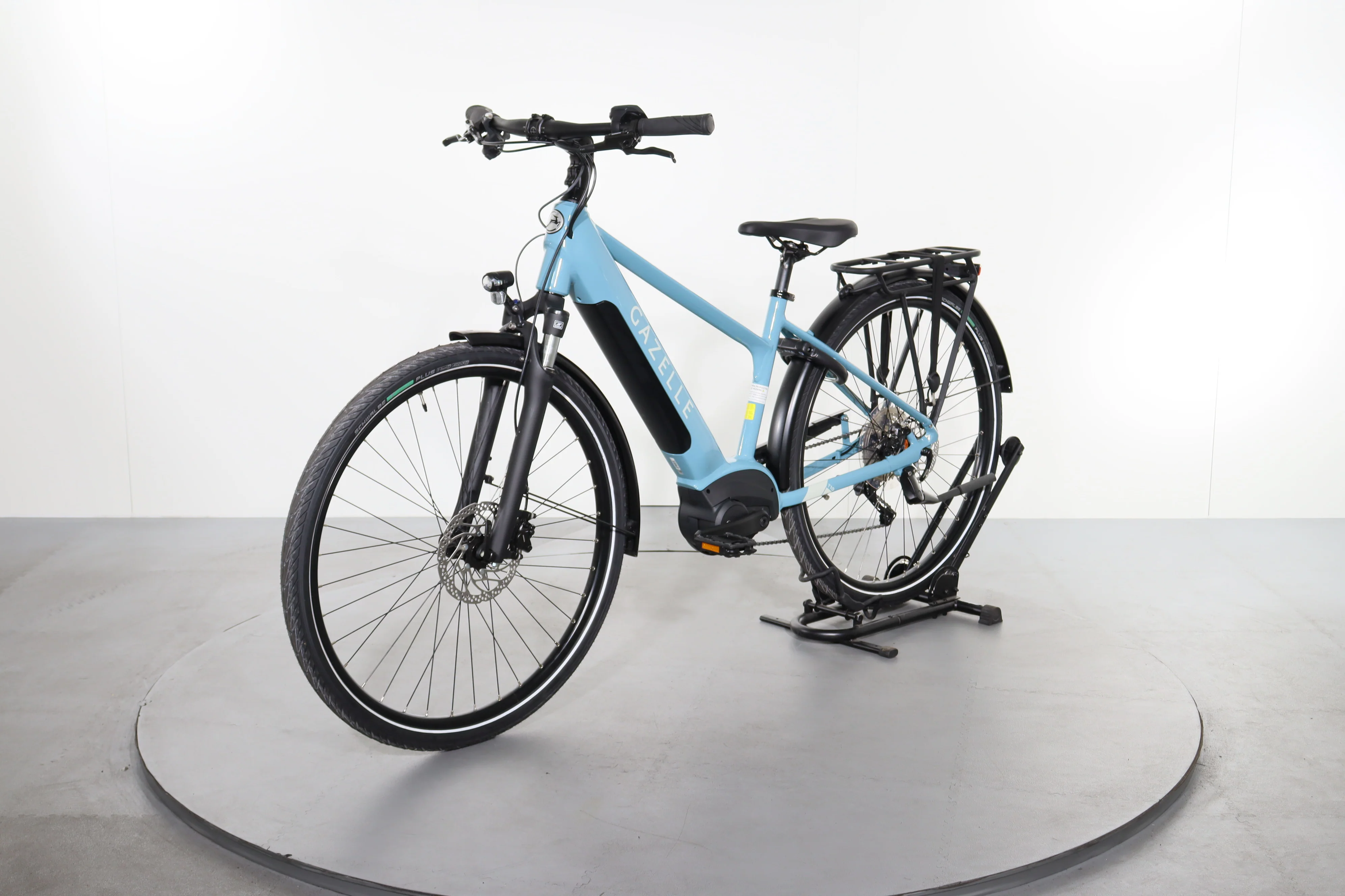 Gazelle Medeo T10 Mid Step - Image 3