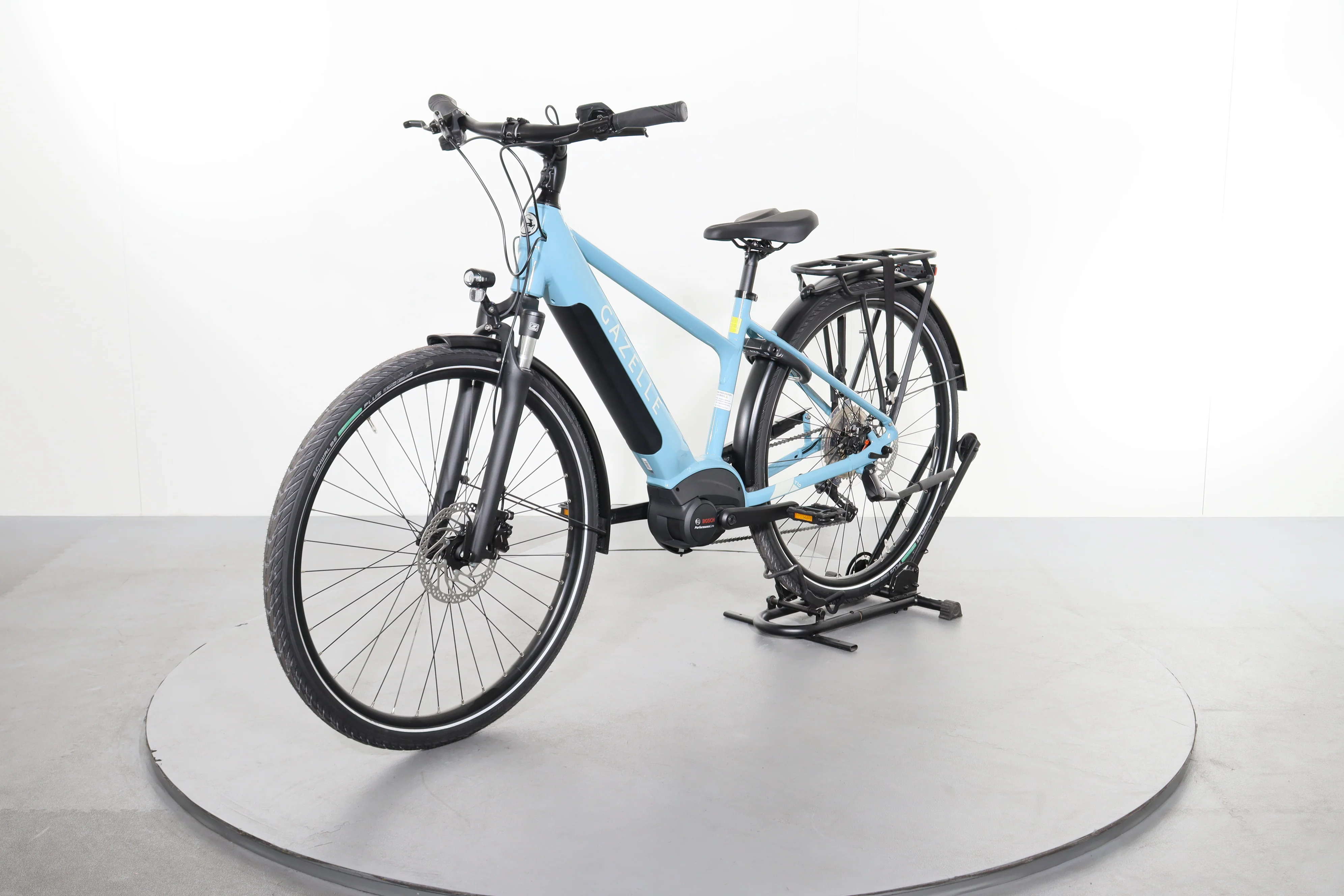 Gazelle Medeo T10 Mid Step - Image 3