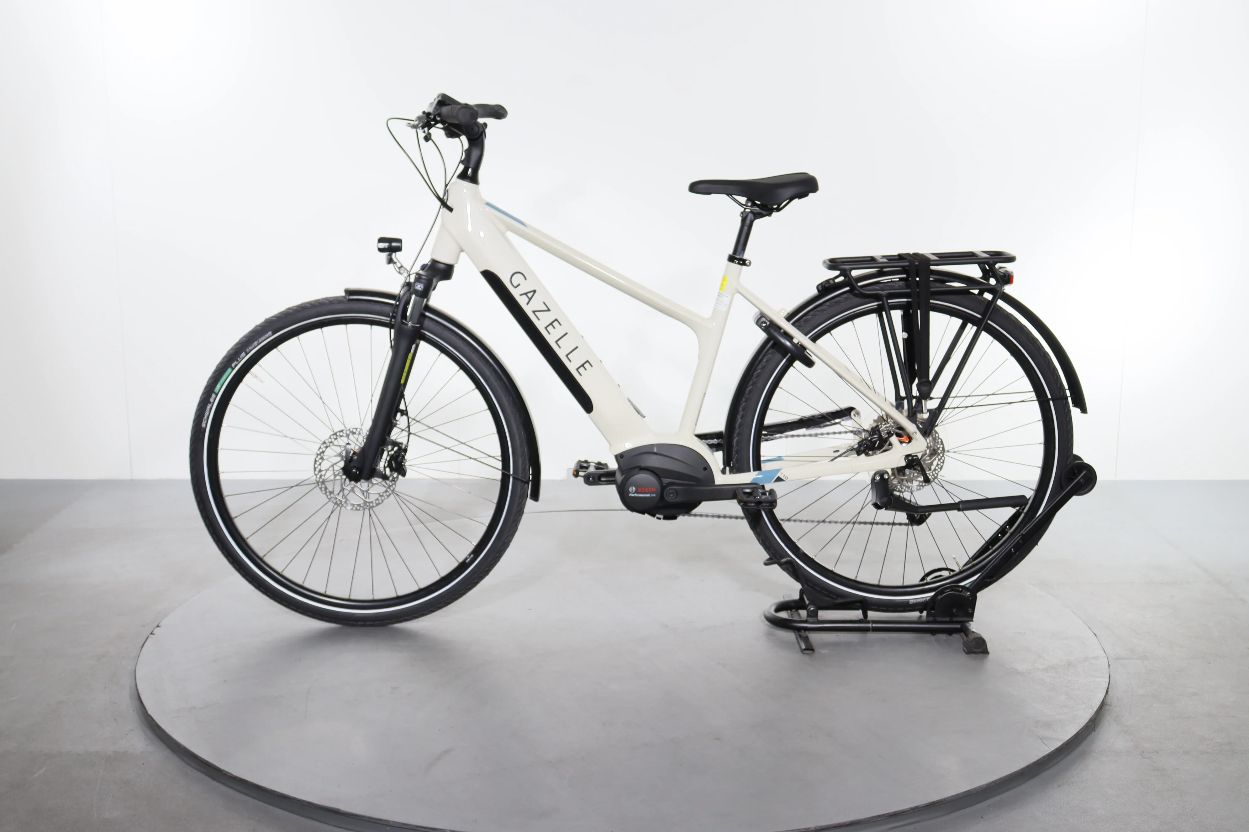 Gazelle Medeo T10 Mid Step - Image 4