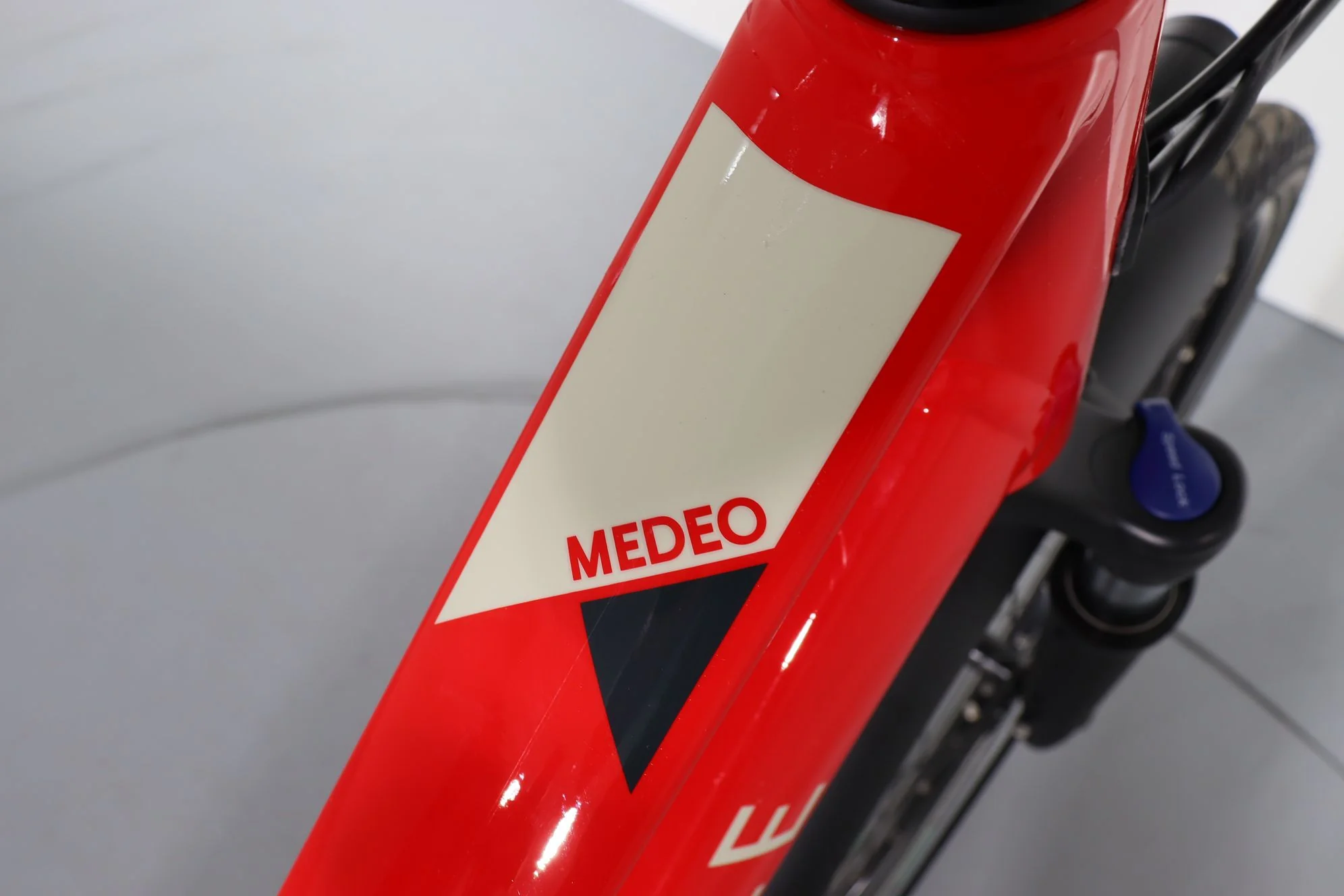 Gazelle Medeo T9 HMB Mid Step - Image 9