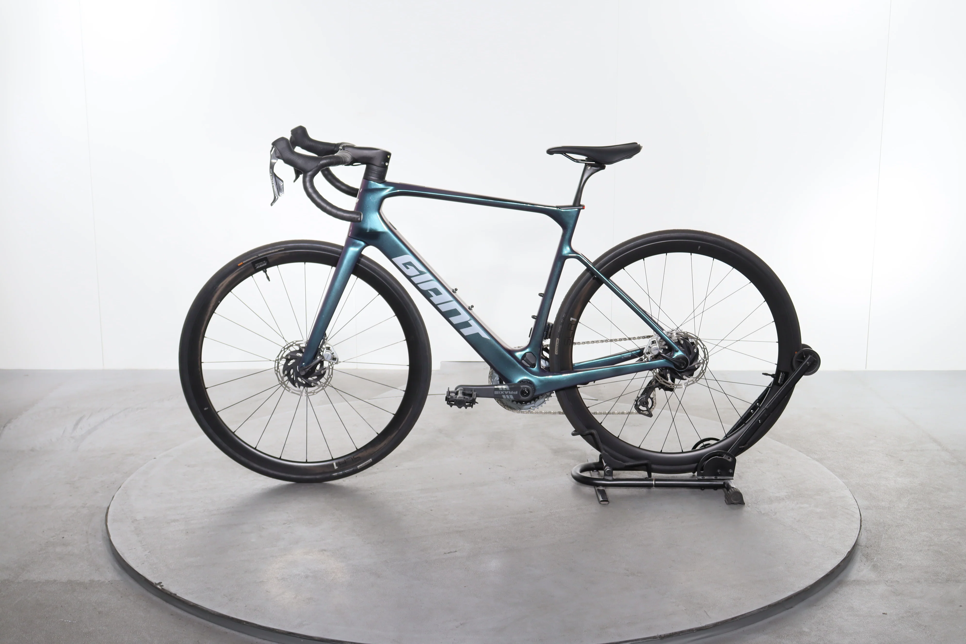 Giant Defy Advanced E+ Elite 0 - Image 4