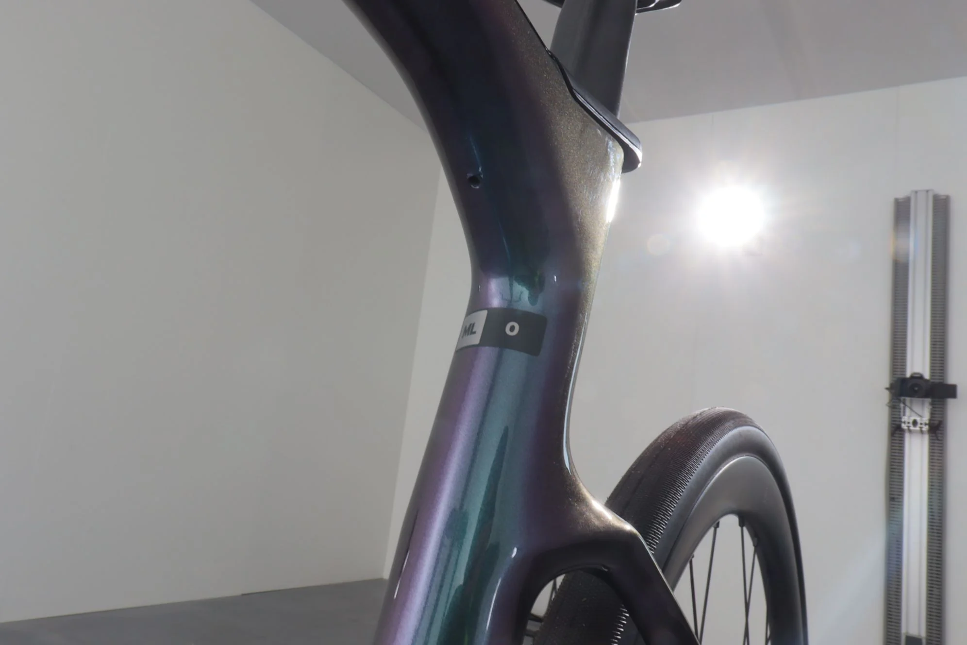 Giant Defy Advanced E+ Elite 0 - Image 8