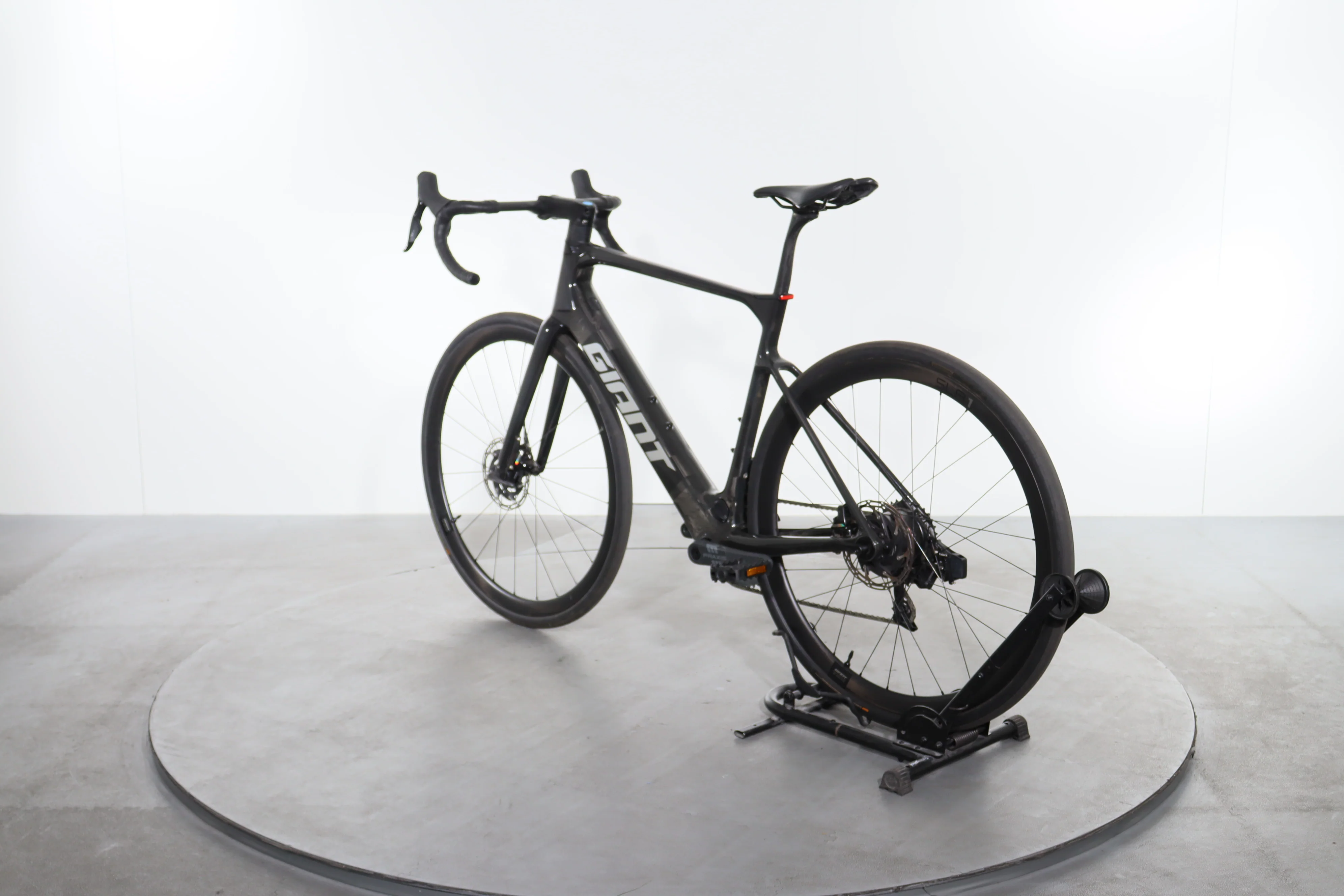 Giant Defy Advanced E+ Elite 1 - Image 5