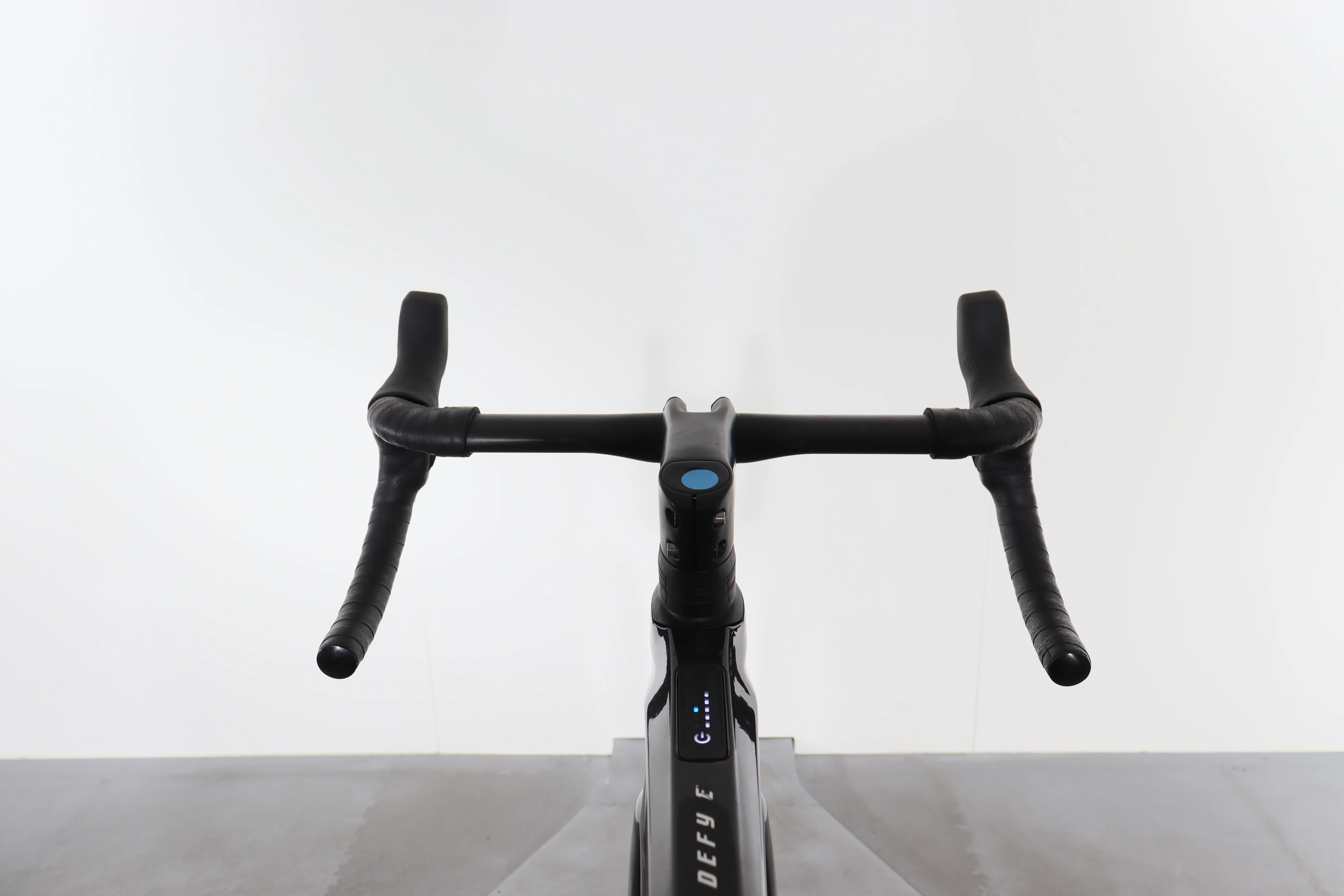 Giant Defy Advanced E+ Elite 1 - Image 7