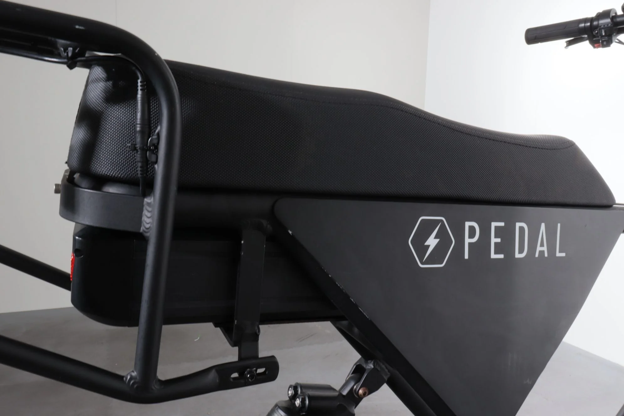 Pedal Electric All Wheel Drive [S] - Image 13