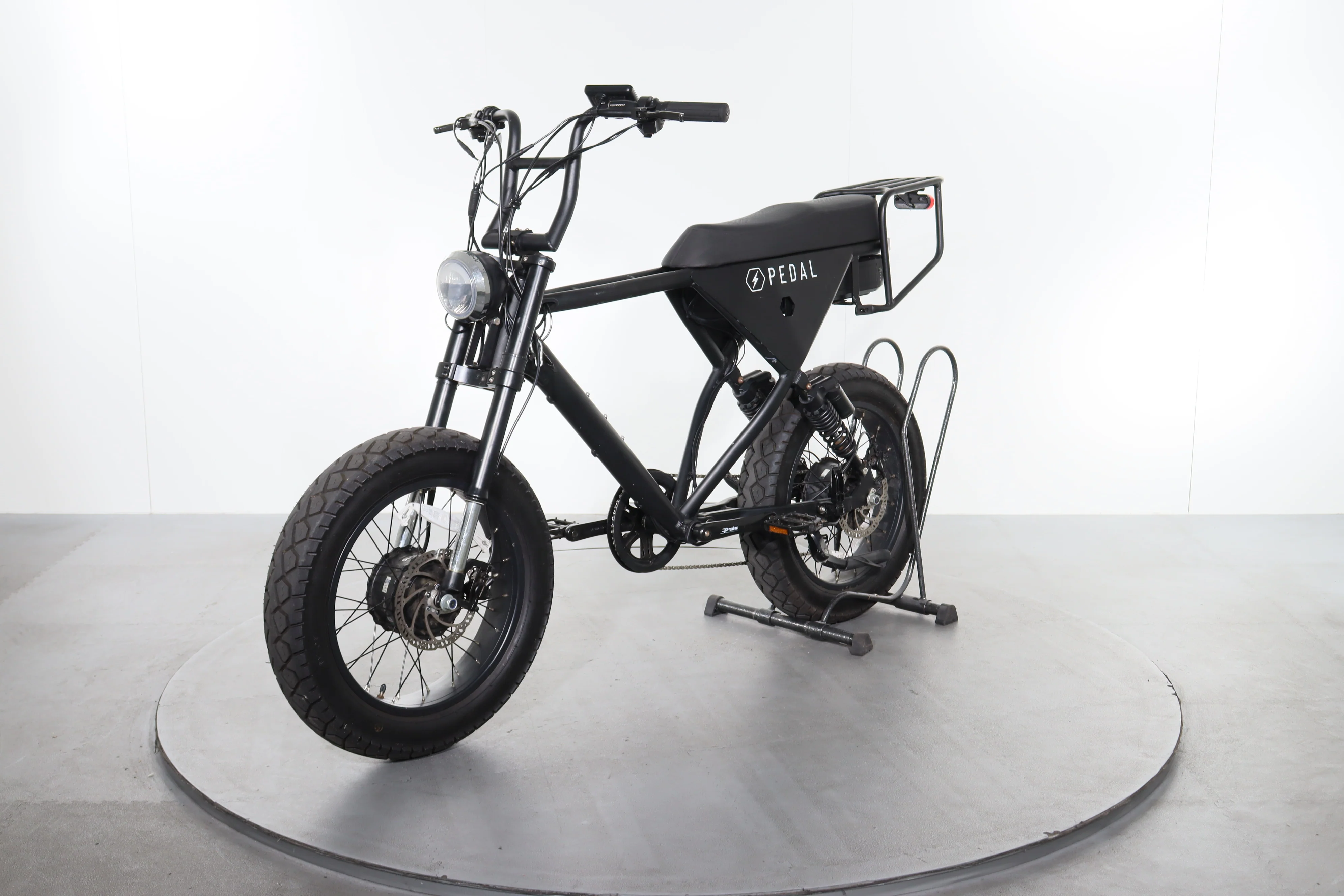 Pedal Electric All Wheel Drive [S] - Image 3