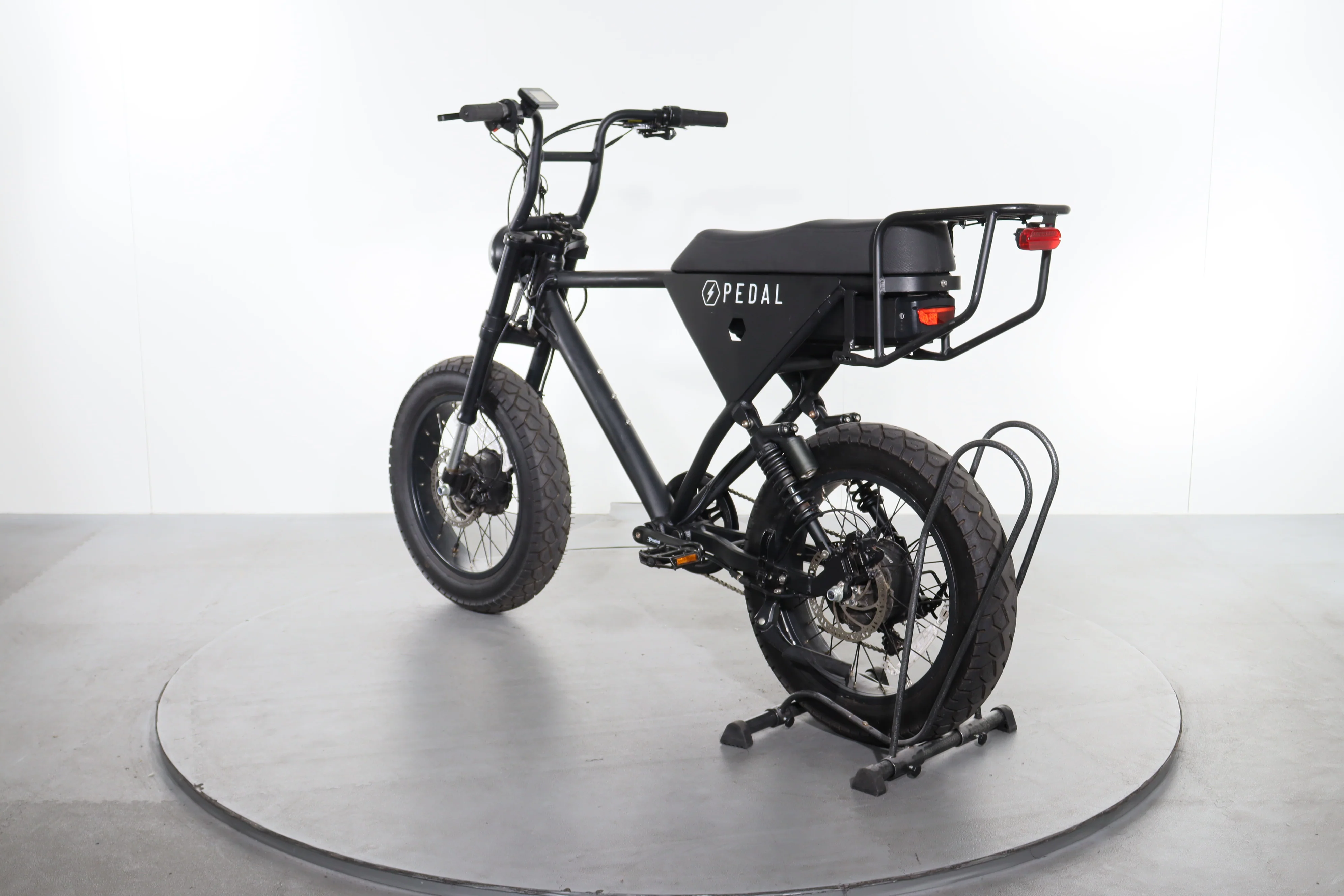 Pedal Electric All Wheel Drive [S] - Image 5