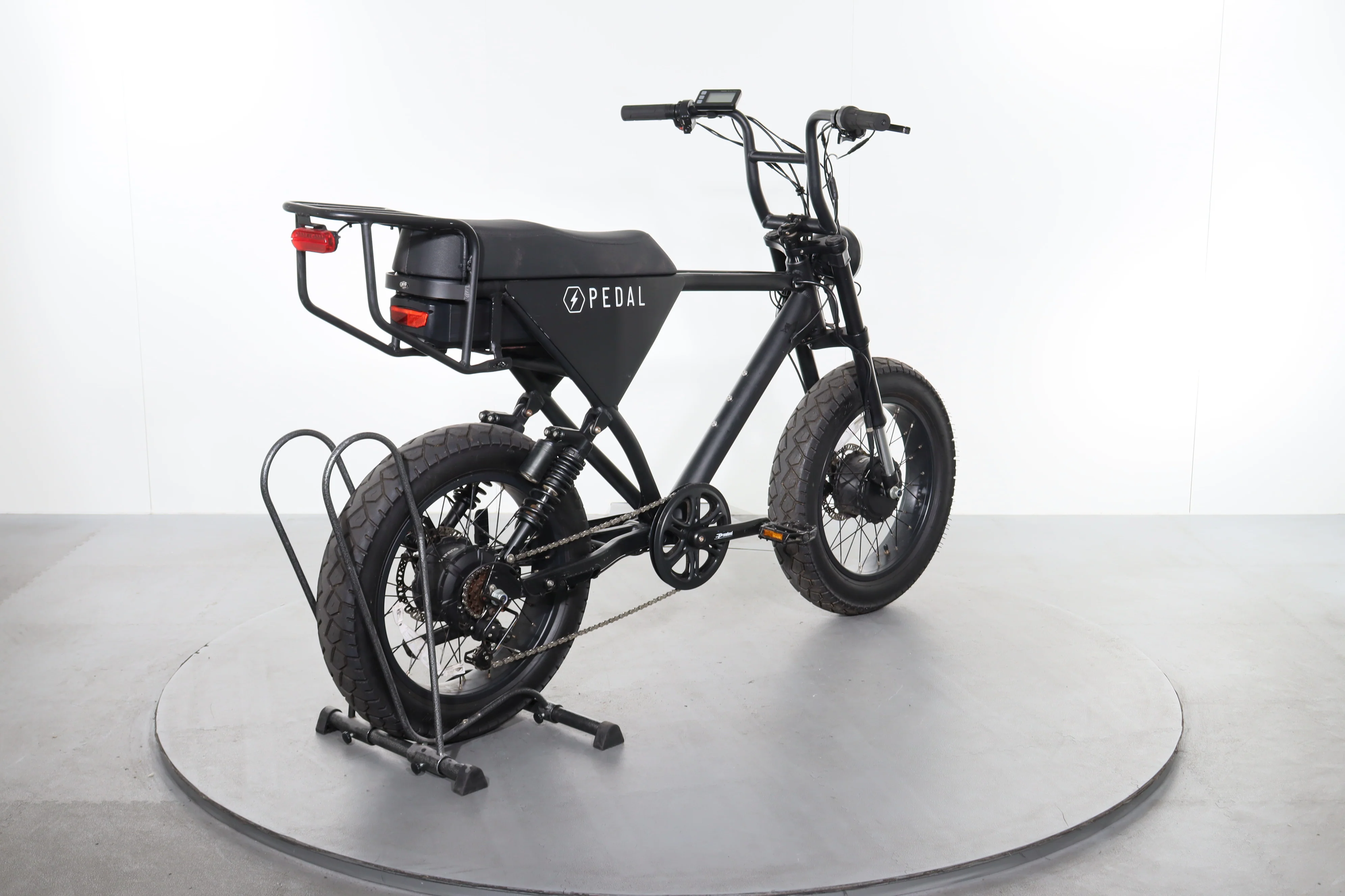 Pedal Electric All Wheel Drive [S] - Image 6