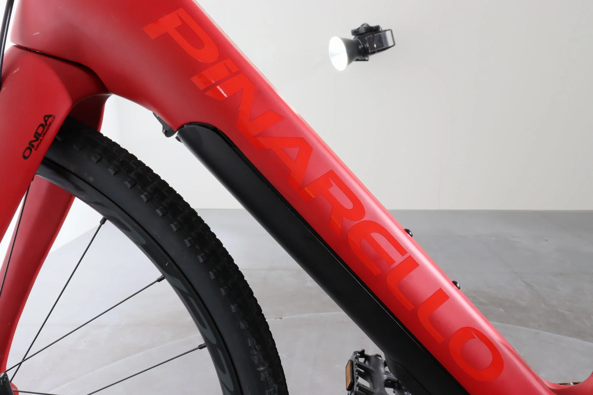 Pinarello Nytro E5 Gravel Rival AXS - Image 11