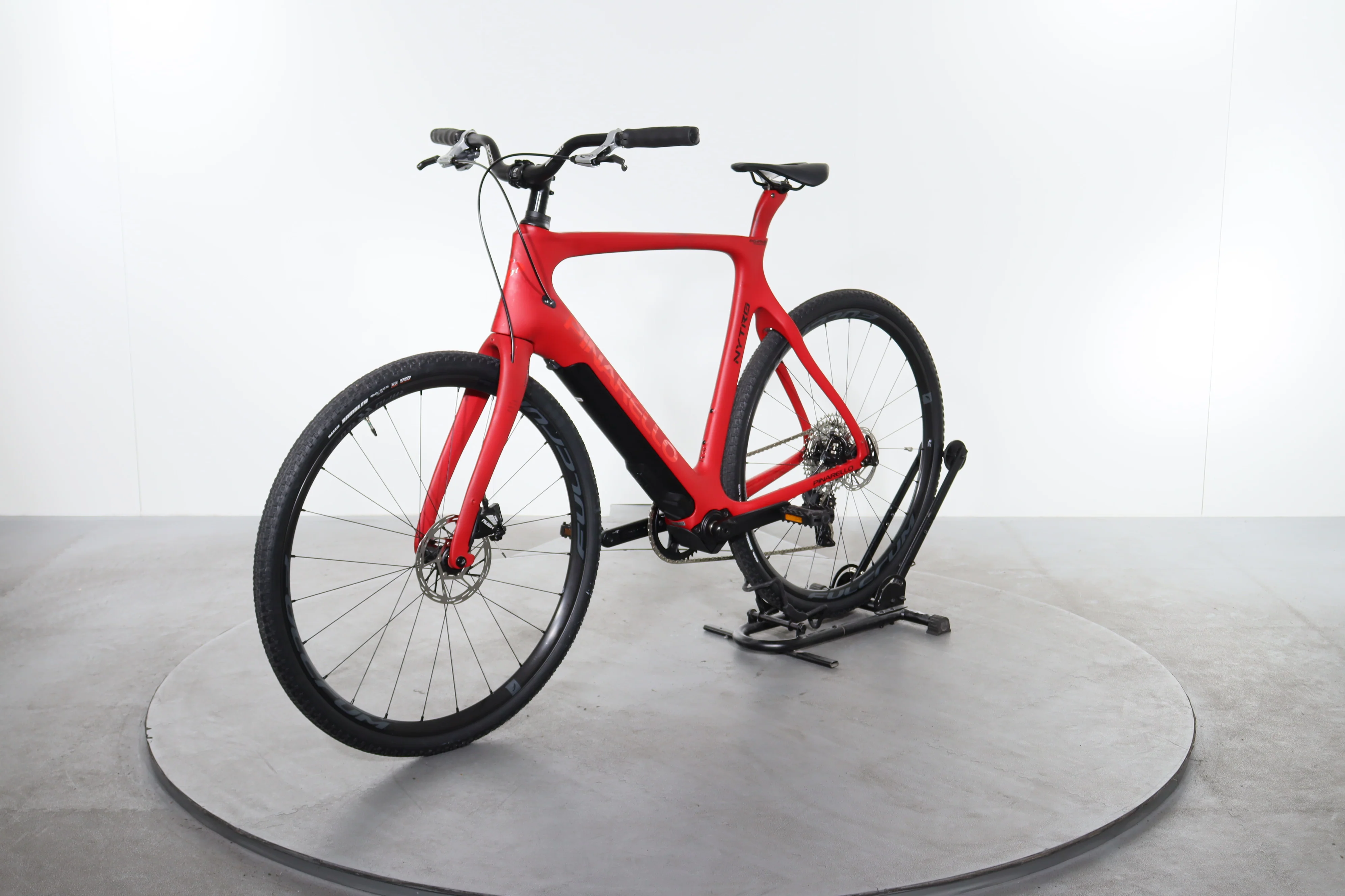 Pinarello Nytro E5 Gravel Rival AXS - Image 3