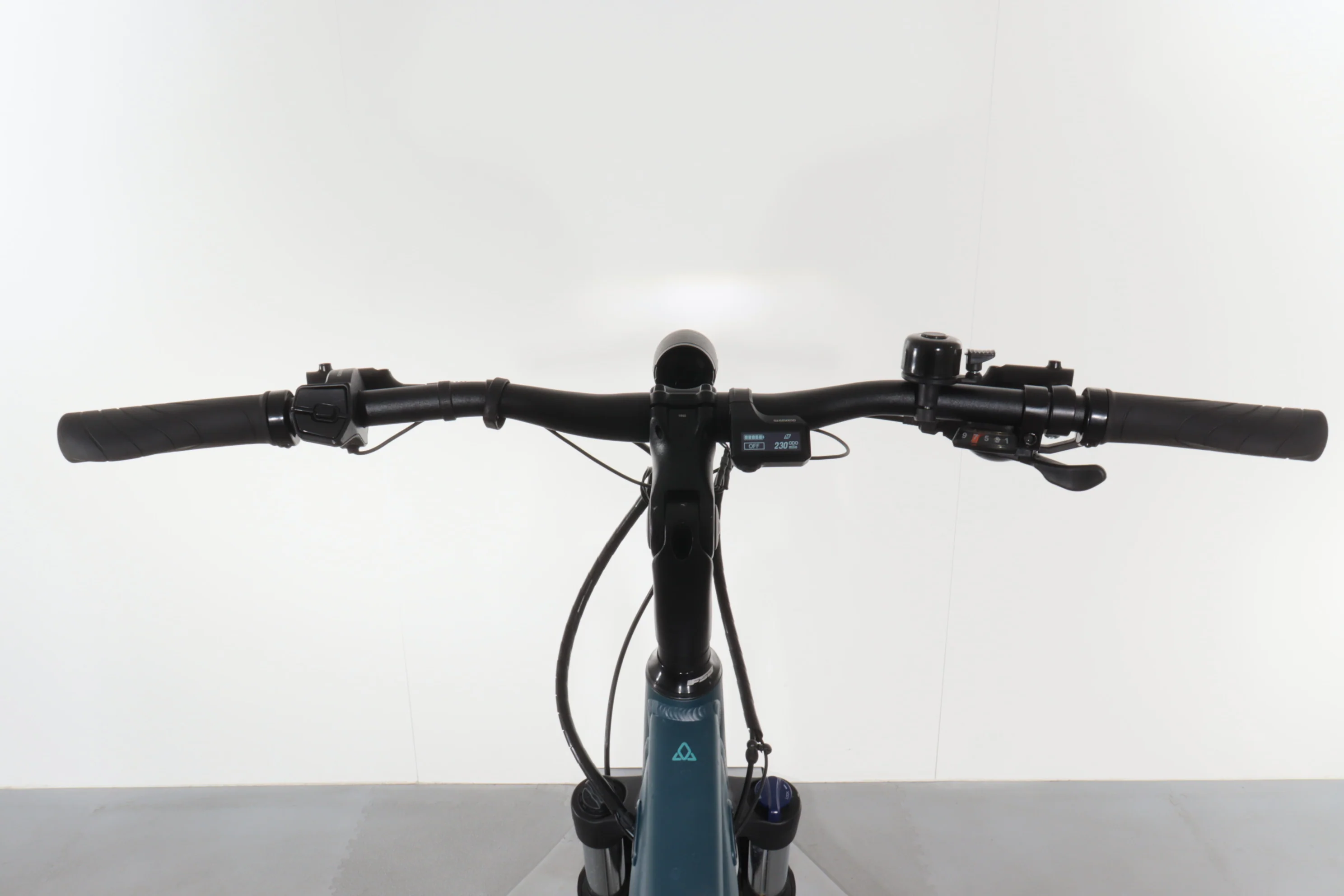 REI Co-op cycles CTY e2.2 - Image 7