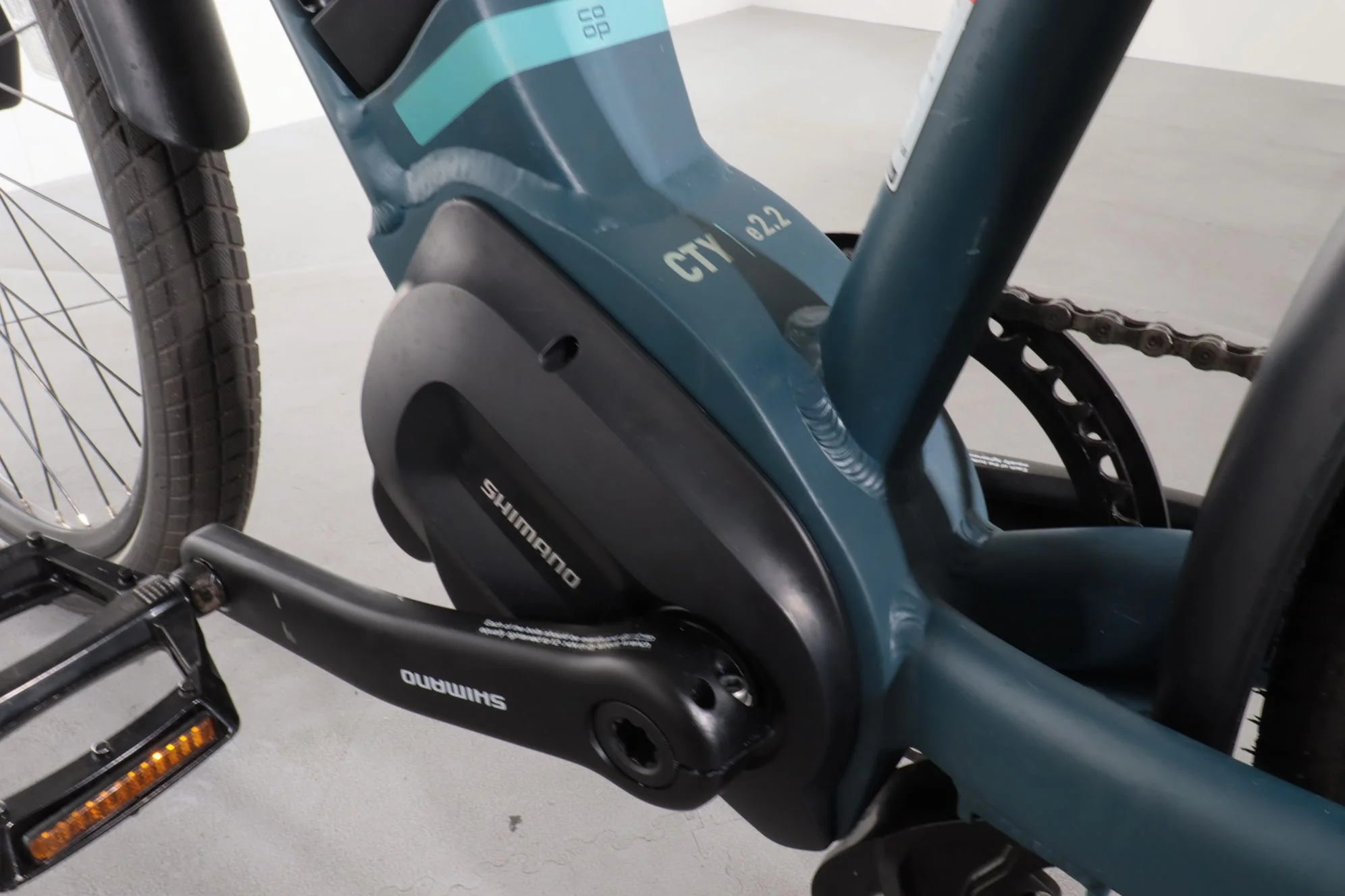 REI Co-op cycles CTY e2.2 - Image 9