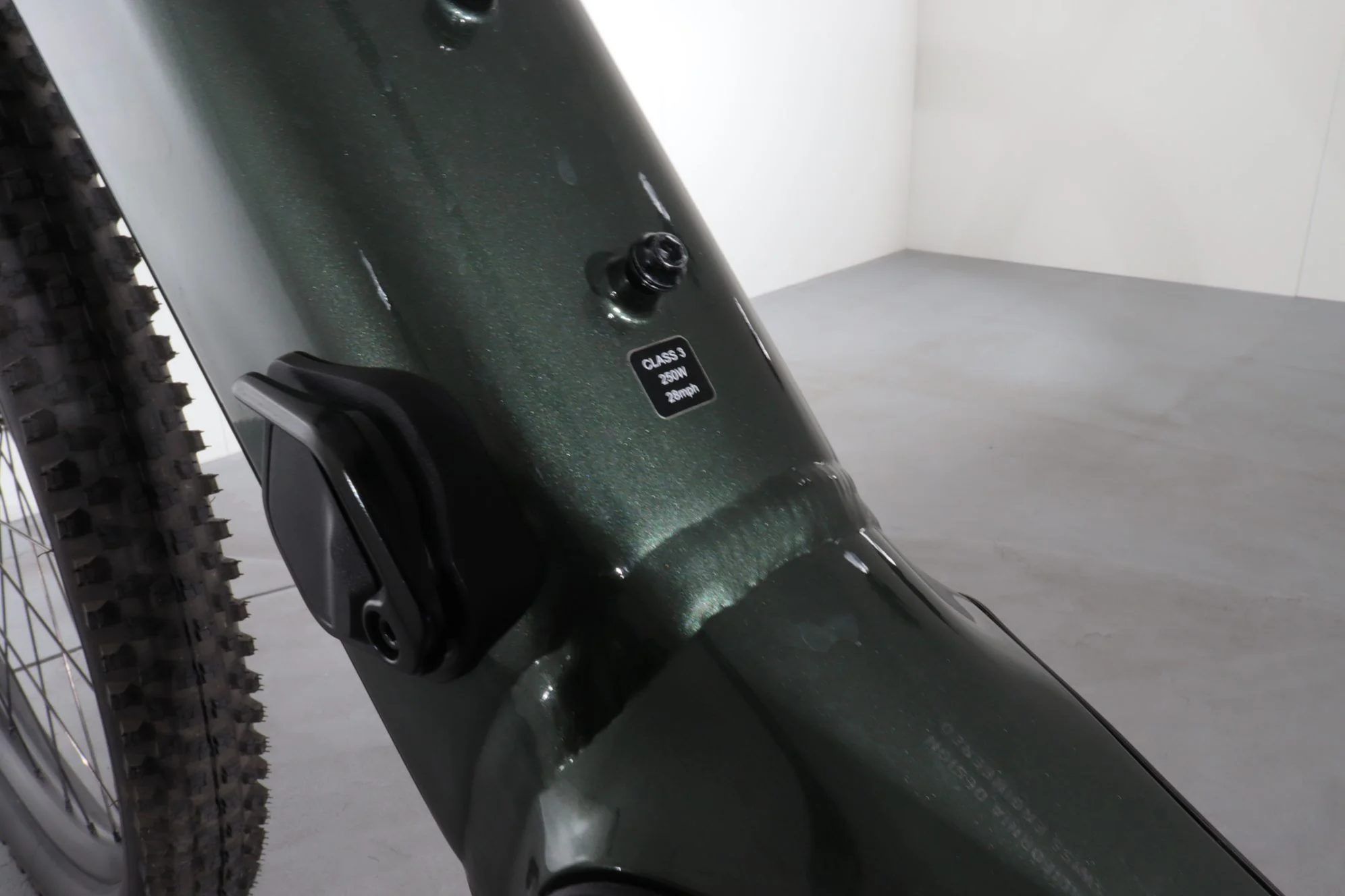 Specialized Turbo Tero 3.0 - Image 10