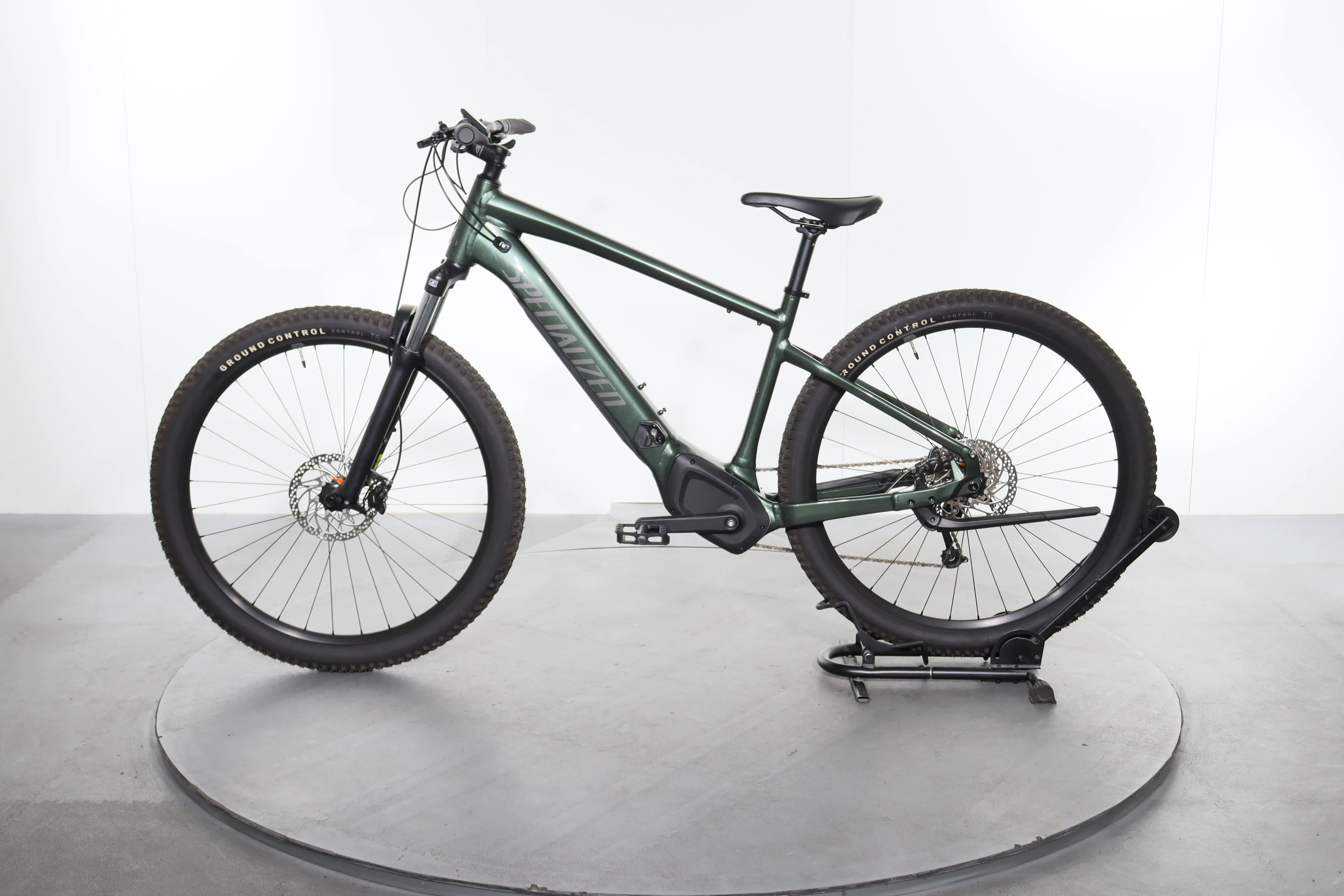 Specialized Turbo Tero 3.0 - Image 4